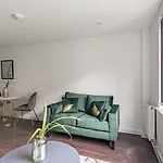 Stayzeni, Ouse Court Fabulous 2 Bed Flat Appartamento *