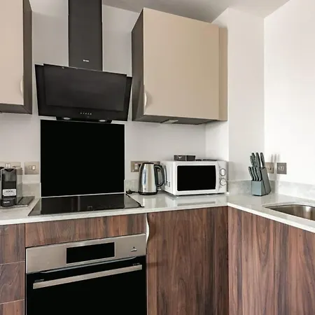公寓 Stayzeni, Ouse Court Fabulous 2 Bed Flat *
